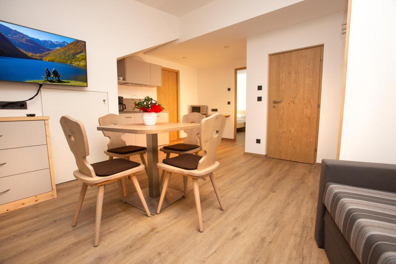 Dorfblick Appartements & Rooms Senales/Schnals Exterior foto